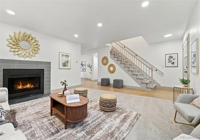 Photo 2 of Townhouse for sale at 7719 S Cove Cir, Centennial, CO 80122 | MLS# 8280924 | Listing updated on 2026-10-06