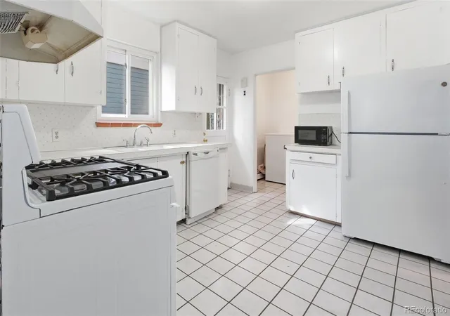 Photo 2 of Single family home for sale at 4433 Perry St, Denver, CO 80212 | MLS# 6854807 | Listing updated on 2026-10-09