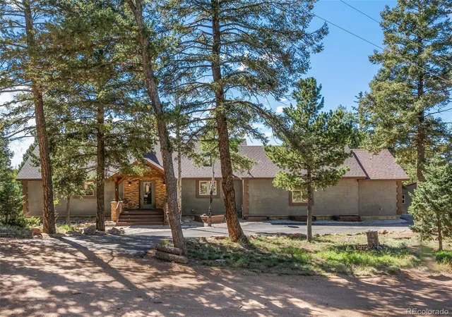 Photo 2 of Single family home for sale at 516 Saguache Dr, Florissant, CO 80816 | MLS# 6952974 | Listing updated on 2026-09-30