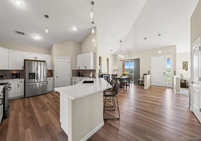 Photo 3 of Townhouse for sale at 8627 Gold Peak Pl #G, Highlands Ranch, CO 80130 | MLS# 6279393 | Listing updated on 2026-10-09