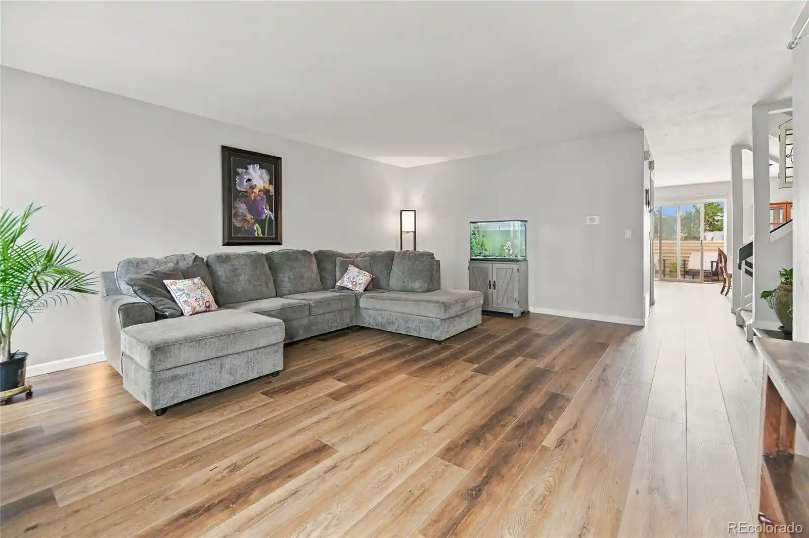 Listing Photo 2 - Condo for sale in 1050 S Monaco St Pkwy located at 1050 S Monaco St Pkwy, Denver, CO 80224 - Unit #103