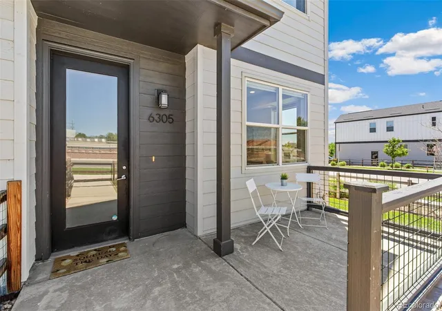 Photo 2 of Townhouse for sale at 6305 King Ct, Denver, CO 80221 | MLS# 5258476 | Listing updated on 2026-10-02