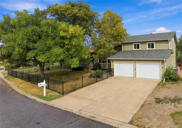 Photo 2 of Single family home for sale at 401 Orilla Del Lago, Fort Collins, CO 80524 | MLS# 4317458 | Listing updated on 2026-10-02