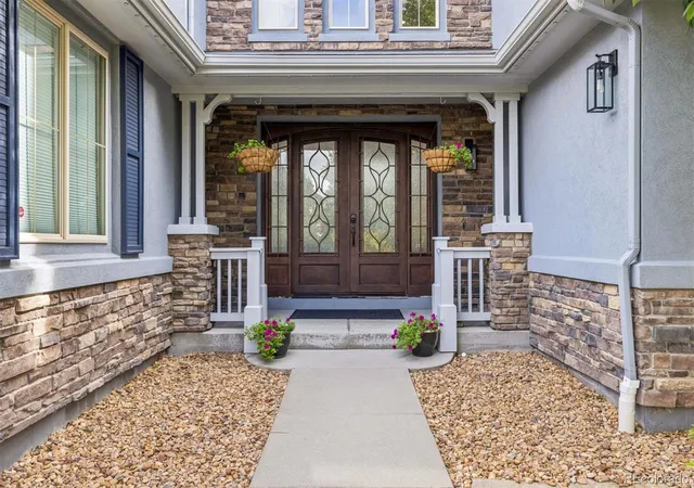 Photo 3 of Single family home for sale at 25826 E Dry Crk Pl, Aurora, CO 80016 | MLS# 8467436 | Listing updated on 2026-10-07