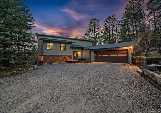 Photo 2 of Single family home for sale at 33913 Upper Bear Crk Rd, Evergreen, CO 80439 | MLS# 5445172 | Listing updated on 2026-10-08