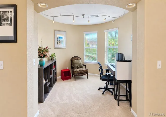 Photo 4 of Single family home for sale at 10621 Briarglen Cir, Highlands Ranch, CO 80130 | MLS# 5986798 | Listing updated on 2026-10-07