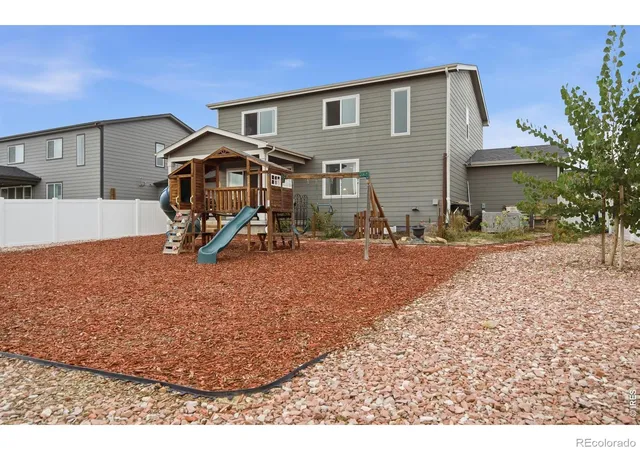 Photo 2 of Single family home for sale at 1617 Northcroft Dr, Windsor, CO 80550 | MLS# IR1069730 | Listing updated on 2026-10-06