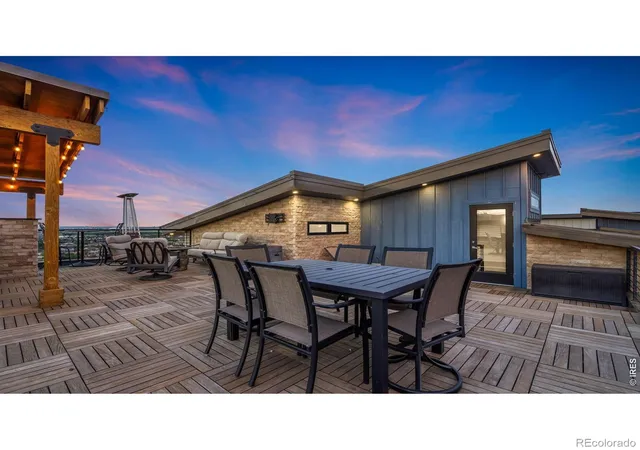 Photo 3 of Single family home for sale at 2147 Picture Pointe Dr, Windsor, CO 80550 | MLS# IR1069735 | Listing updated on 2026-10-07