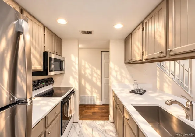 Photo 4 of Condo for sale at 1782 S Trenton St #6, Denver, CO 80231 | MLS# 2444878 | Listing updated on 2026-10-05