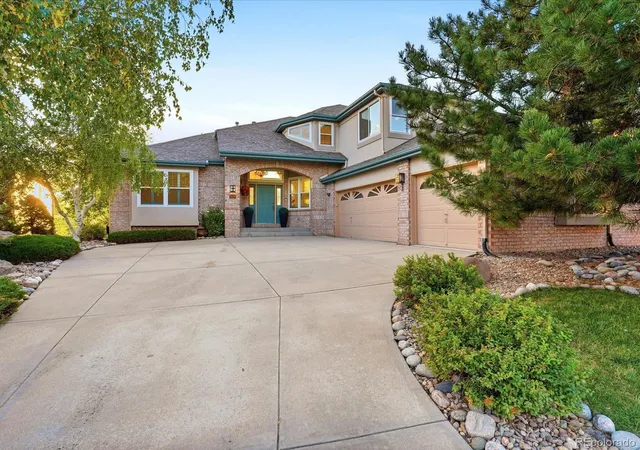 Photo 4 of Single family home for sale at 2673 S Nelson Ct, Denver, CO 80227 | MLS# 8805692 | Listing updated on 2026-10-08