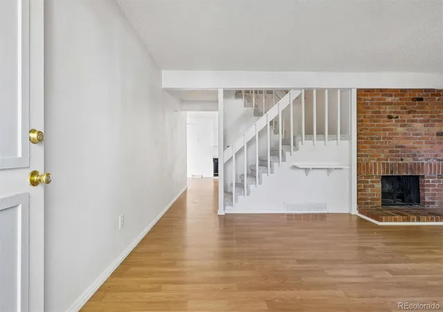 Photo 2 of Townhouse for sale at 7002 S Knls Way, Centennial, CO 80122 | MLS# 9828609 | Listing updated on 2026-10-16