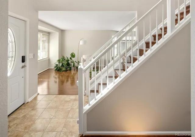 Photo 4 of Single family home for sale at 809 Redwood Ct, Highlands Ranch, CO 80126 | MLS# 3120862 | Listing updated on 2026-10-02