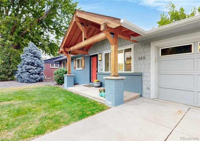 Photo 1 of Single family home for sale at 668 S Jasmine Way, Denver, CO 80224 | MLS# 6891089 | Listing updated on 2026-10-02