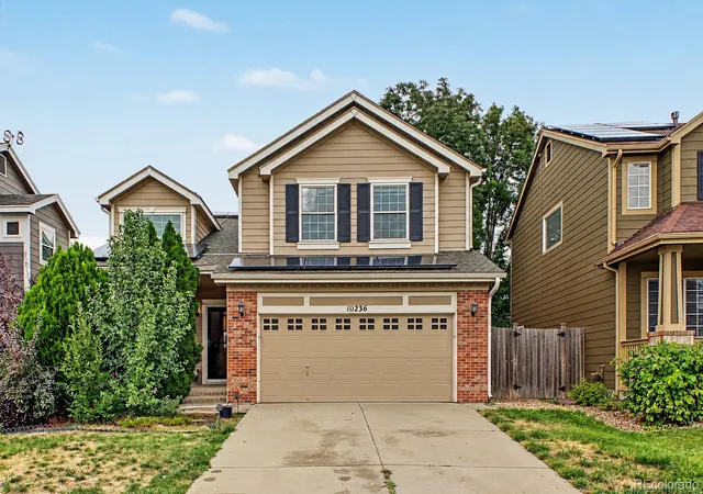 Photo 2 of Single family home for sale at 10236 Rotherwood Cir, Highlands Ranch, CO 80130 | MLS# 2390609 | Listing updated on 2026-10-05