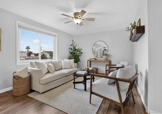 Photo 2 of Single family home for sale at 3900 S Inca St, Englewood, CO 80110 | MLS# 5458622 | Listing updated on 2026-10-08