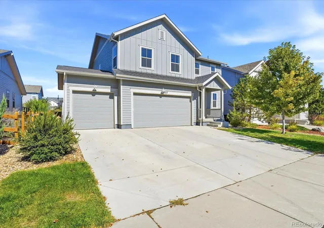 Photo 3 of Single family home for sale at 4617 Clear Crk Dr, Longmont, CO 80504 | MLS# 7608749 | Listing updated on 2026-10-08