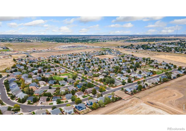 Photo 28 of Single family home for sale at 620 Elizabeth St Cir, Dacono, CO 80514 | MLS# IR1069767 | Listing updated on 2026-10-07