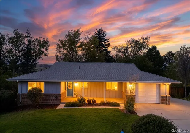 Photo 1 of Single family home for sale at 471 High Dr, Castle Rock, CO 80104 | MLS# 1630038 | Listing updated on 2026-10-07