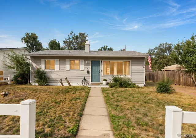 Photo 3 of Single family home for sale at 1138 Florence Ave, Colorado Springs, CO 80905 | MLS# 4483470 | Listing updated on 2026-10-05