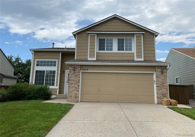 Photo 2 of Single family home for sale at 2215 Gold Dust Ln, Highlands Ranch, CO 80129 | MLS# 3878043 | Listing updated on 2026-10-01