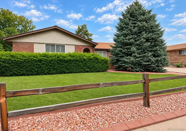 Single family home for sale at 2170 S Flower Way, Lakewood, CO 80227 | MLS# 6092808