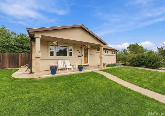 Photo 3 of Single family home for sale at 1734 Comanche Rd, Pueblo, CO 81001 | MLS# 8123059 | Listing updated on 2026-10-09