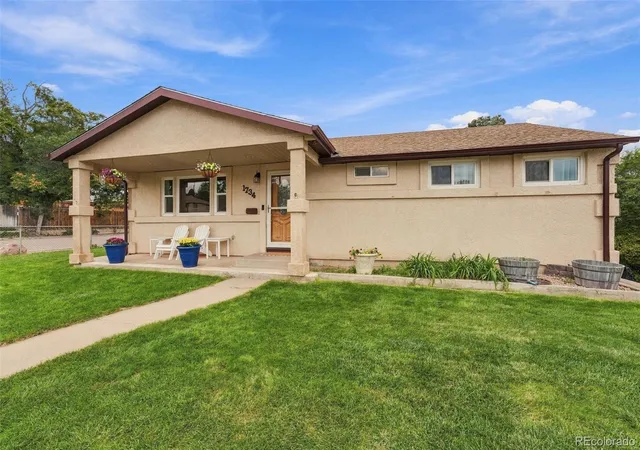 Photo 3 of Single family home for sale at 1734 Comanche Rd, Pueblo, CO 81001 | MLS# 8123059 | Listing updated on 2026-10-09