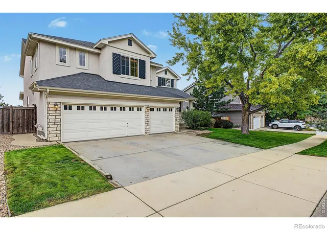 Photo 2 of Single family home for sale at 6724 W Gould Dr, Littleton, CO 80123 | MLS# IR1069779 | Listing updated on 2026-10-30