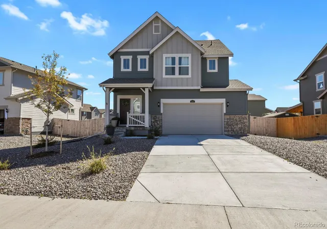 Photo 2 of Single family home for sale at 1182 Corkbark Dr, Elizabeth, CO 80107 | MLS# 2526463 | Listing updated on 2026-10-03