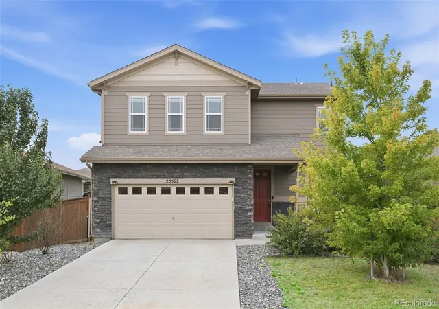 Photo 1 of Single family home for sale at 25562 E Cedar Pl, Aurora, CO 80018 | MLS# 7774811 | Listing updated on 2026-10-06