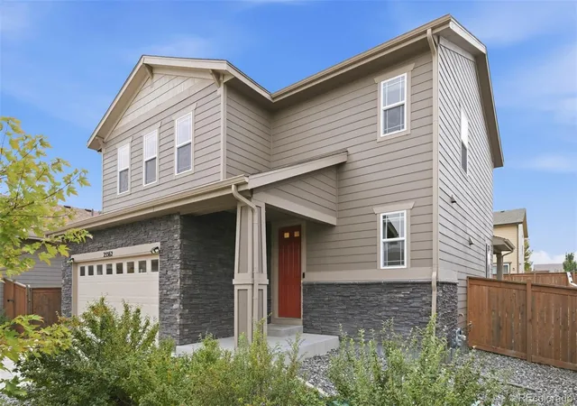Photo 2 of Single family home for sale at 25562 E Cedar Pl, Aurora, CO 80018 | MLS# 7774811 | Listing updated on 2026-10-06