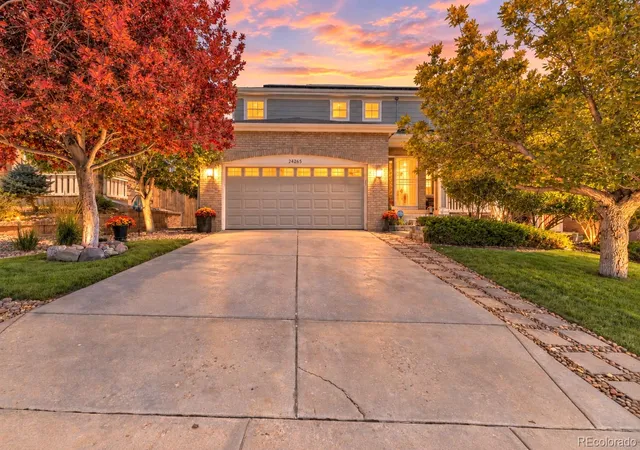 Photo 1 of Single family home for sale at 24265 E Wagon Trl Ave, Aurora, CO 80016 | MLS# 7112595 | Listing updated on 2026-10-10
