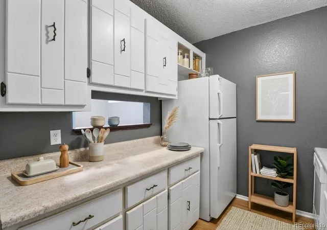 Photo 3 of Condo for sale at 3035 Oneal Pkwy #19S, Boulder, CO 80301 | MLS# 2710803 | Listing updated on 2026-10-03