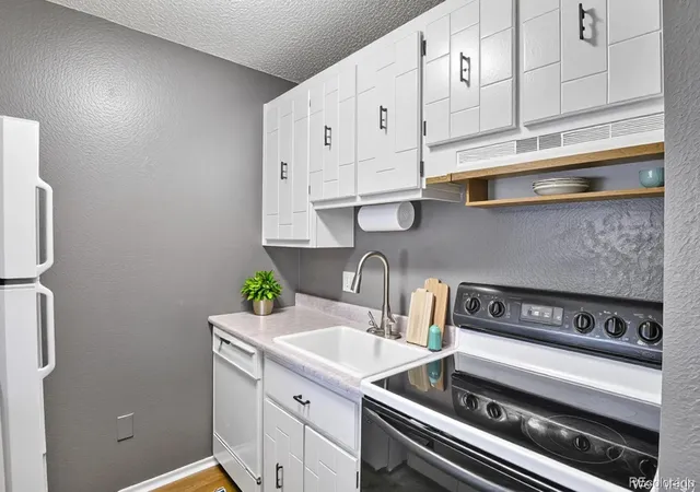 Photo 4 of Condo for sale at 3035 Oneal Pkwy #19S, Boulder, CO 80301 | MLS# 2710803 | Listing updated on 2026-10-03