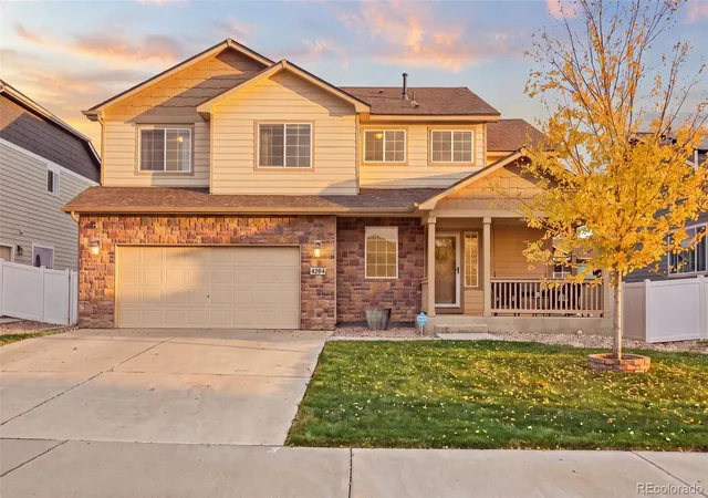 Photo 1 of Single family home for sale at 4204 Paddock Dr, Wellington, CO 80549 | MLS# 8038721 | Listing updated on 2026-10-10