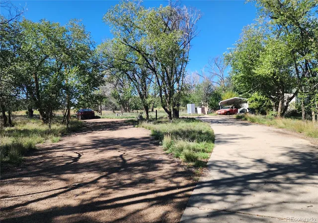 Photo 3 of Single family home for sale at 320 Autobee Rd, Avondale, CO 81022 | MLS# 3498664 | Listing updated on 2026-10-05