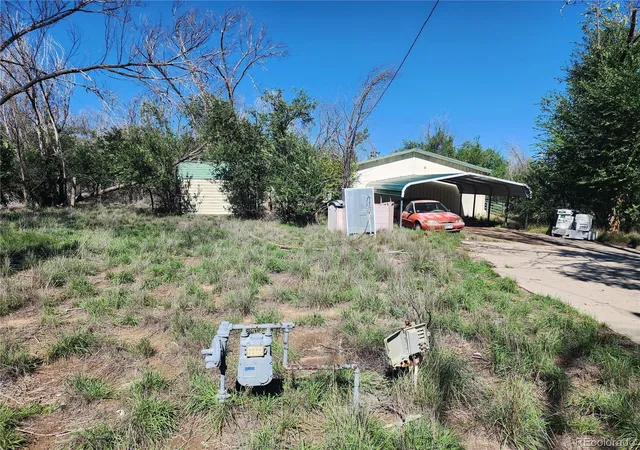 Photo 4 of Single family home for sale at 320 Autobee Rd, Avondale, CO 81022 | MLS# 3498664 | Listing updated on 2026-10-05