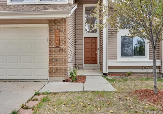 Photo 3 of Single family home for sale at 3720 S Cathay Cir, Aurora, CO 80013 | MLS# 4764626 | Listing updated on 2026-10-06