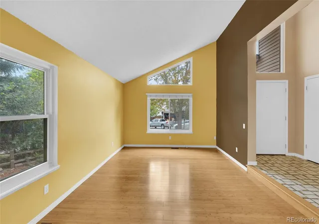Photo 4 of Single family home for sale at 3720 S Cathay Cir, Aurora, CO 80013 | MLS# 4764626 | Listing updated on 2026-10-06