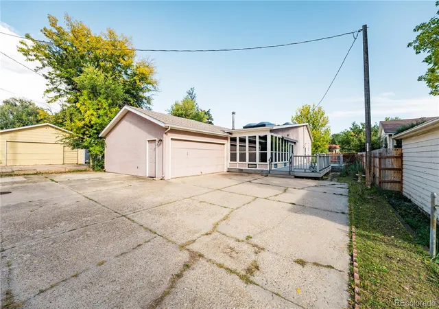 Photo 1 of Single family home for sale at 410 N 31st Street, Colorado Springs, CO 80904 | MLS# 9955278 | Listing updated on 2026-10-08