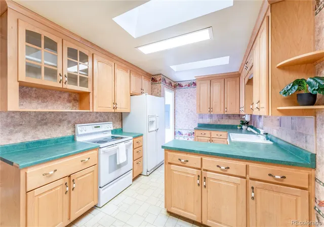 Photo 3 of Single family home for sale at 410 N 31st Street, Colorado Springs, CO 80904 | MLS# 9955278 | Listing updated on 2026-10-09