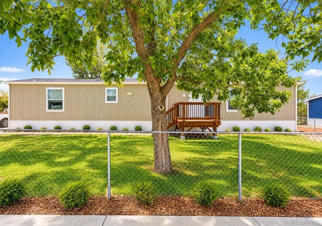 Photo 2 of Manufactured home for sale at 215 Palmer Ave, Bennett, CO 80102 | MLS# 4174853 | Listing updated on 2026-10-07