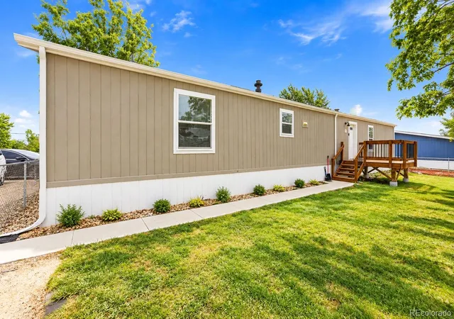 Photo 3 of Sale Pending at 215 Palmer Ave, Bennett, CO 80102 | MLS# 4174853 | Listing updated on 2026-10-09