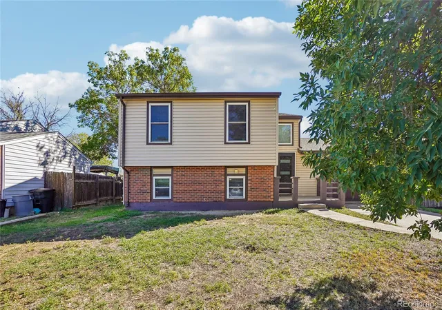 Photo 1 of Single family home for sale at 220 Mckinley Dr, Bennett, CO 80102 | MLS# 3530723 | Listing updated on 2026-10-08