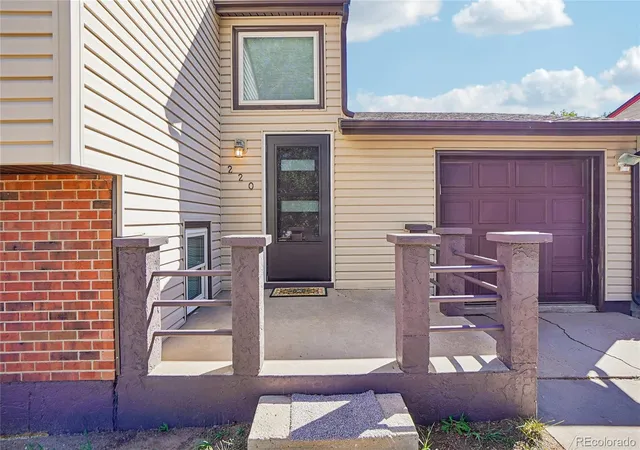 Photo 2 of Single family home for sale at 220 Mckinley Dr, Bennett, CO 80102 | MLS# 3530723 | Listing updated on 2026-10-08