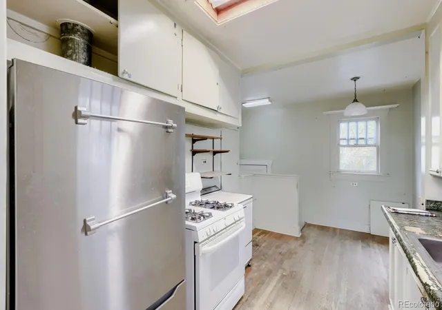 Photo 4 of Sale Pending at 4525 E 19th Avenue, Denver, CO 80220 | MLS# 1543942 | Listing updated on 2026-10-10