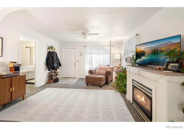Photo 4 of Single family home for sale at 527 Cowan St, Fort Collins, CO 80524 | MLS# IR1069823 | Listing updated on 2026-10-05