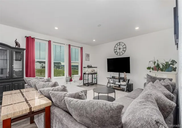 Photo 4 of Single family home for sale at 17471 Gandy Dancer Ln, Parker, CO 80134 | MLS# 6121498 | Listing updated on 2026-10-08