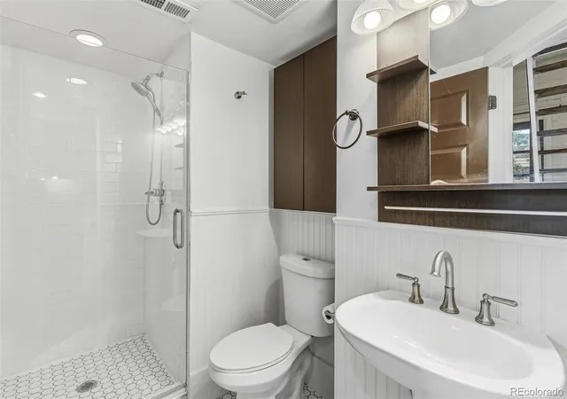 Photo 1 of House for sale at 1307 N Franklin St, Denver, CO 80218 | MLS# 5710186 | Listing updated on 2026-10-01