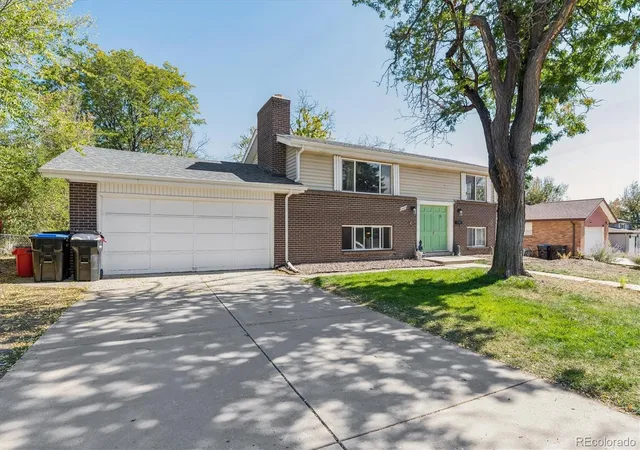 Photo 3 of Single family home for sale at 6486 Jay St, Arvada, CO 80003 | MLS# 2806648 | Listing updated on 2026-10-09
